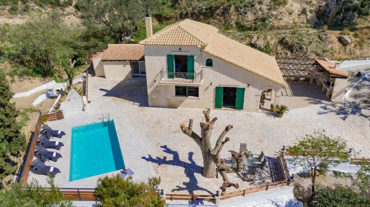 Villa Kanalos - Private Pool & Stunning Views, By Zantewize *